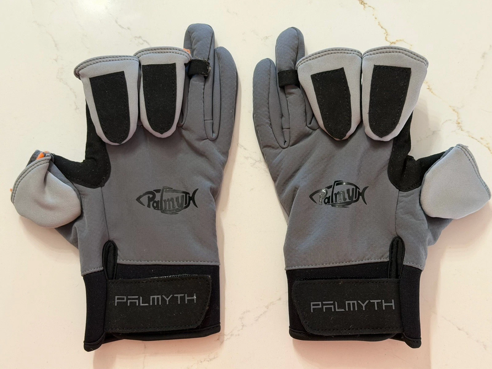 Palmyth Fishing/Hunting Gloves Size L
Opens in a new window or tab