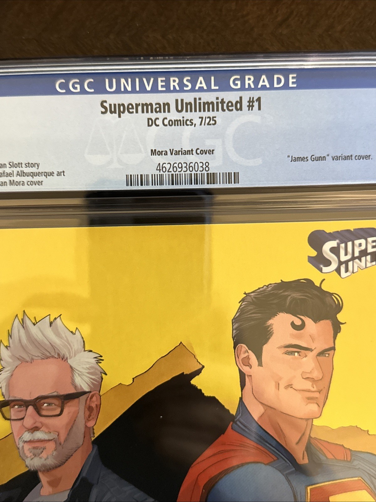SUPERMAN UNLIMITED #1 (2025) CGC 9.8 NM/Mint Dan Mora Variant James Gunn