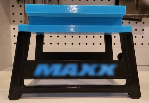 Custom made RC Stand for Traxxas MAXX V2 / V1 - Made in USA - Picture 3 of 8