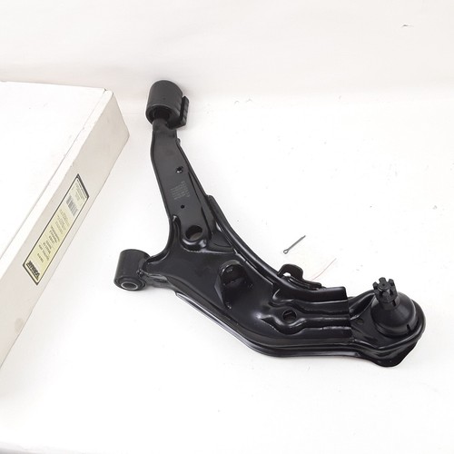 Suspension Lower Control Arm Fits Infiniti I30 1996-1999 Nissan Maxima 1994-1999 - Picture 2 of 4