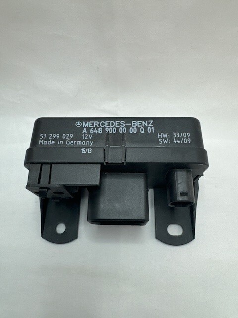 Mercedes-Benz OEM Glow Plug Controller A6489000000Q01