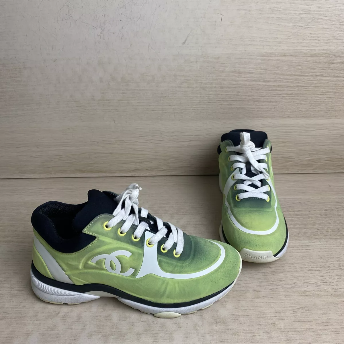 Chanel CC Lowtop Sneakers Off-White Knit and Light Green Suede 35