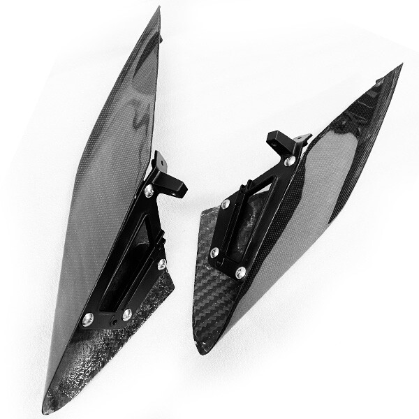 Ferrari F8 and F8 Spider Carbon Fiber Side Air Intake Flaps