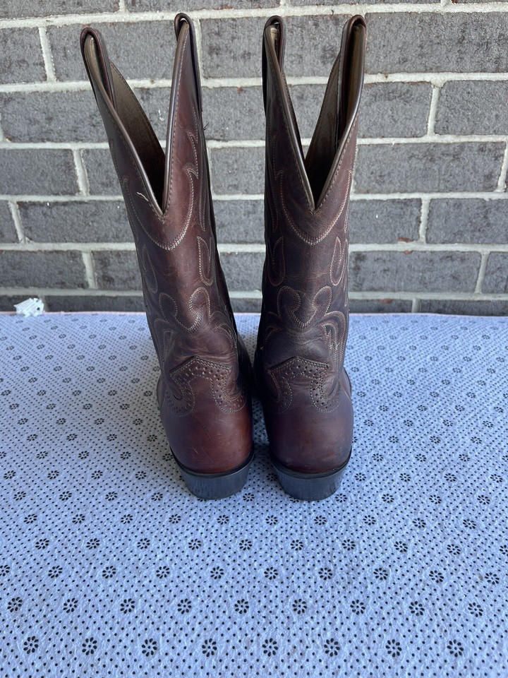 Ariat Mens Heritage Roughstock Narrow Square Toe Western Boots