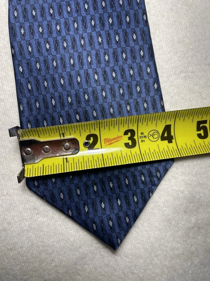 Vintage Gianfranco Ruffini Silk Tie Made in Italy – Blue Geometric Micro Pattern - Image 4 of 4