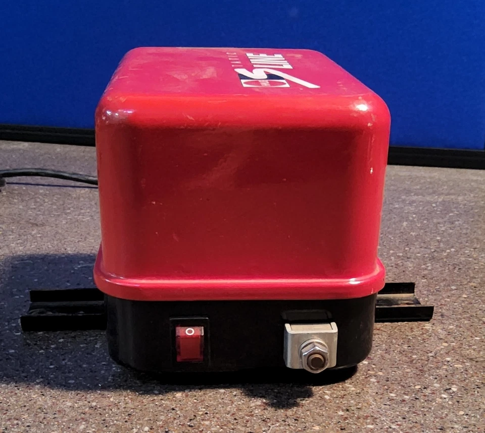 Haug 2 Outlet Static Line Power Pack w/ 2 Ionization Rods - Image 2 of 4