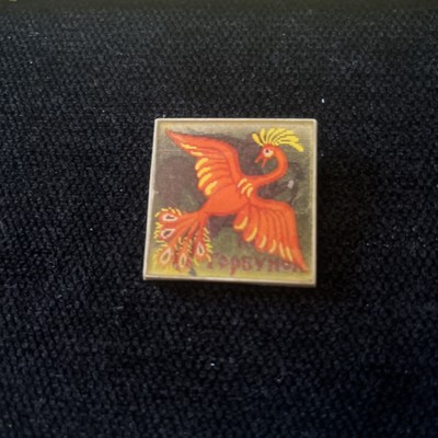 Vintage Stereo Two Dimensions Cartoon Badge