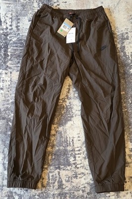Nike Woven Tech Pants Mens Med. Brown FZ0758-237 Taper Repel UV Sportswear