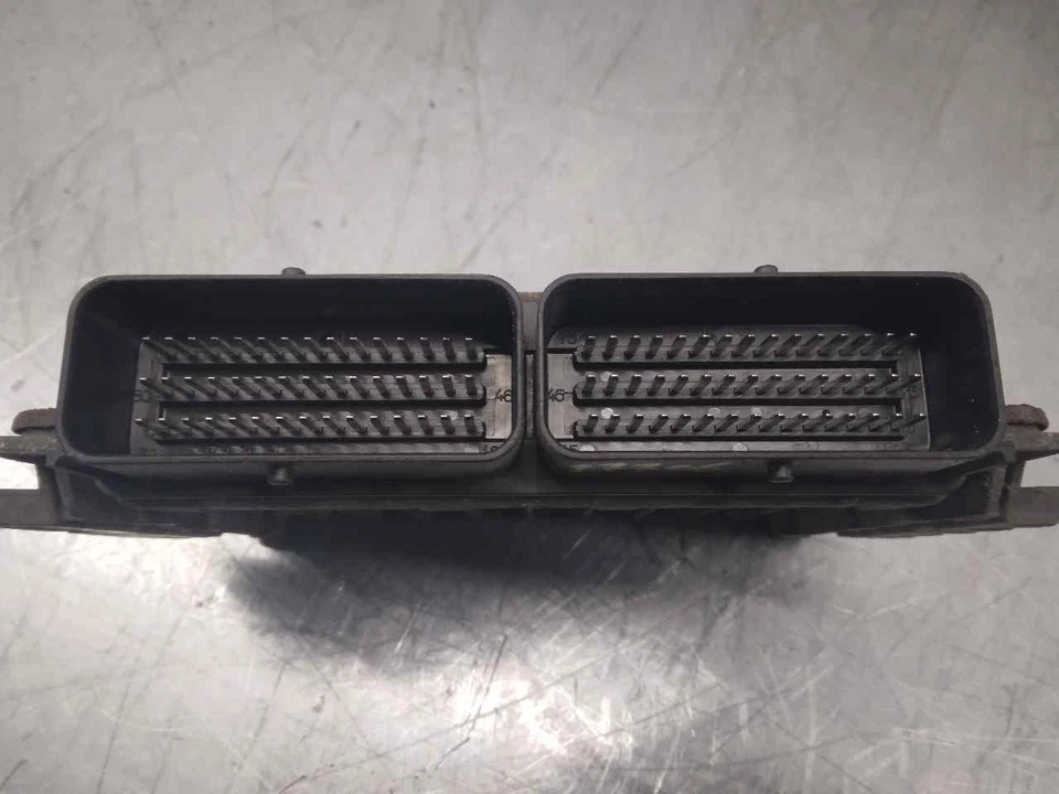 8200024667 CENTRALINA MOTORE / SIEMENS / S110130220 / 4510875 PER RENAULT LAGUNA - Immagine 3 di 4