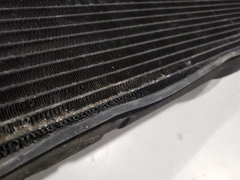 Bentley Flying Spur 06-11 Radiator Main Rad OEM 07 08 09 10 