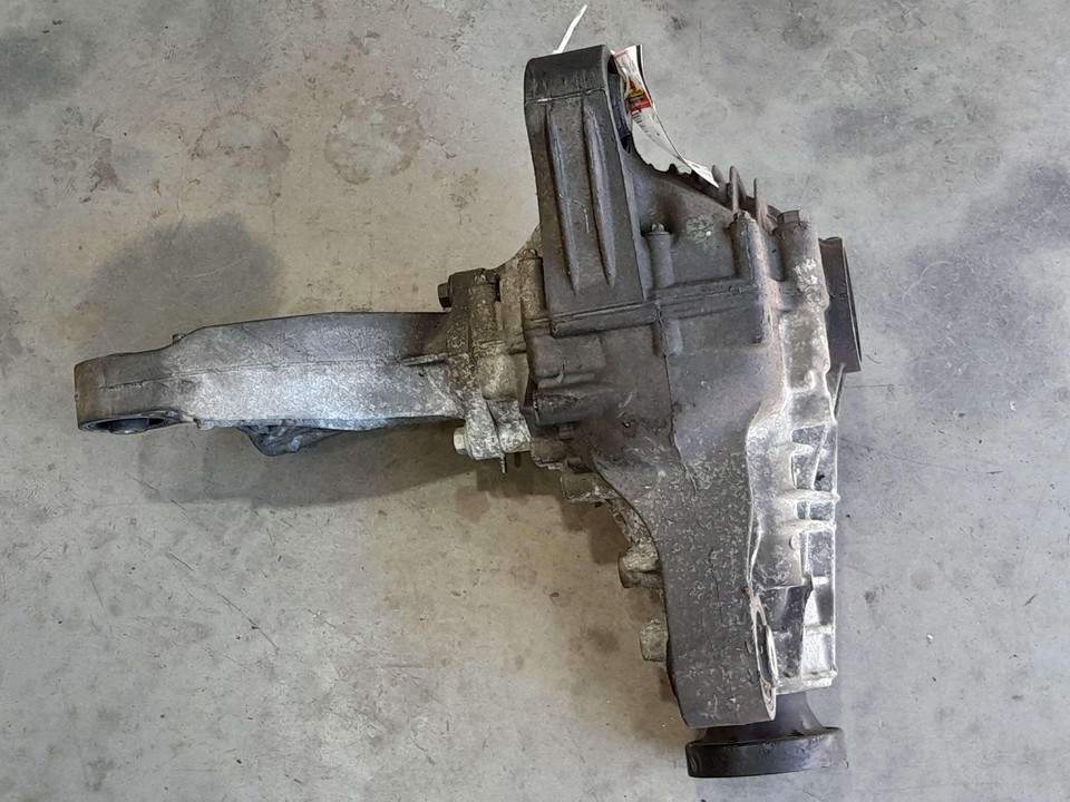 06 - 11 Mercedes Benz ML350 W164 Front Differential Carrier Assembly 3. ...