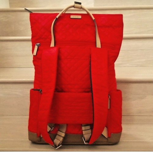 TUMI LeHigh VOYAGER QUILTED FOLDOVER BACKPACK BAG RED W/LAPTOP & LUGGAGE SLEEVE - Picture 2 of 11