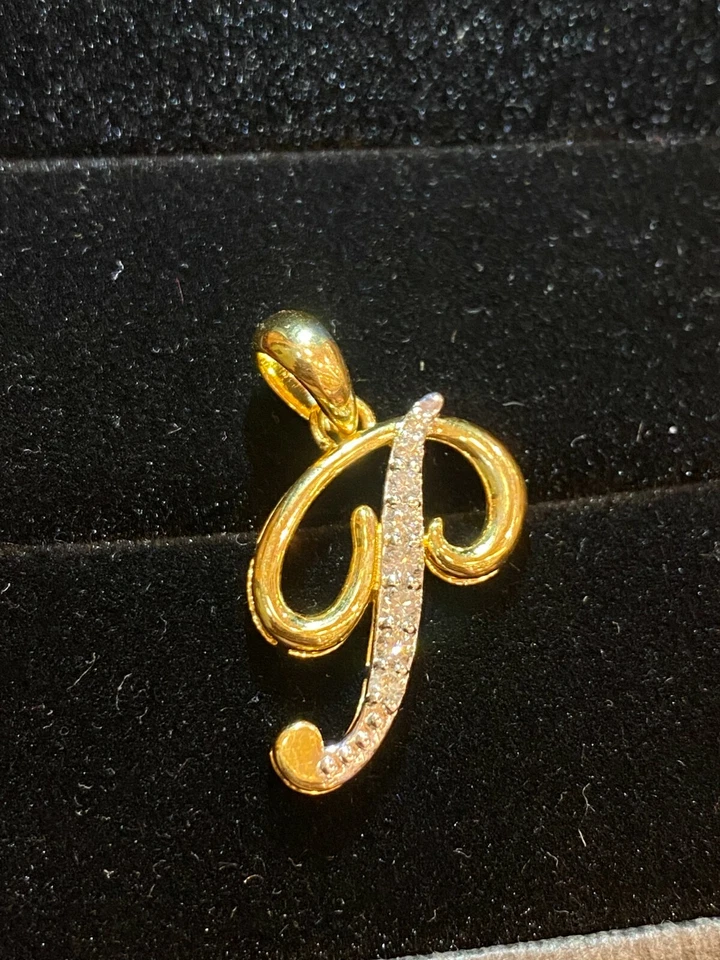 Pave 0.54 Cts Round Brilliant Cut Diamonds Initial "P" Pendant In 585 14K Gold - Image 2 of 4