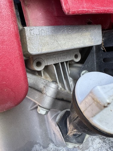 Motor cortacésped Honda GCV 135 - Imagen 6 de 7