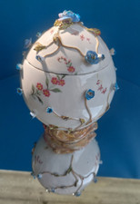 XVIII SECOLO 700 ANTONIBON NOVE BASSANO MUSEALE  MAIOLICA UOVO APRIBILE