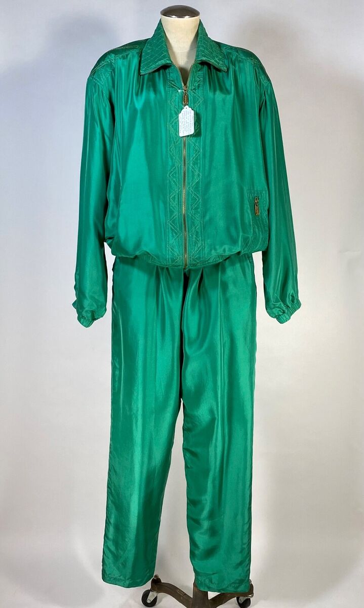 Vintage 1980's-90's green SILK 2-pc Jacket, Pants lounge set by FUDA SPORTS s.XL | eBay Vintage 1980's-90's green SILK 2-pc Jacket, Pants lounge set by FUDA SPORTS s.XL | eBay