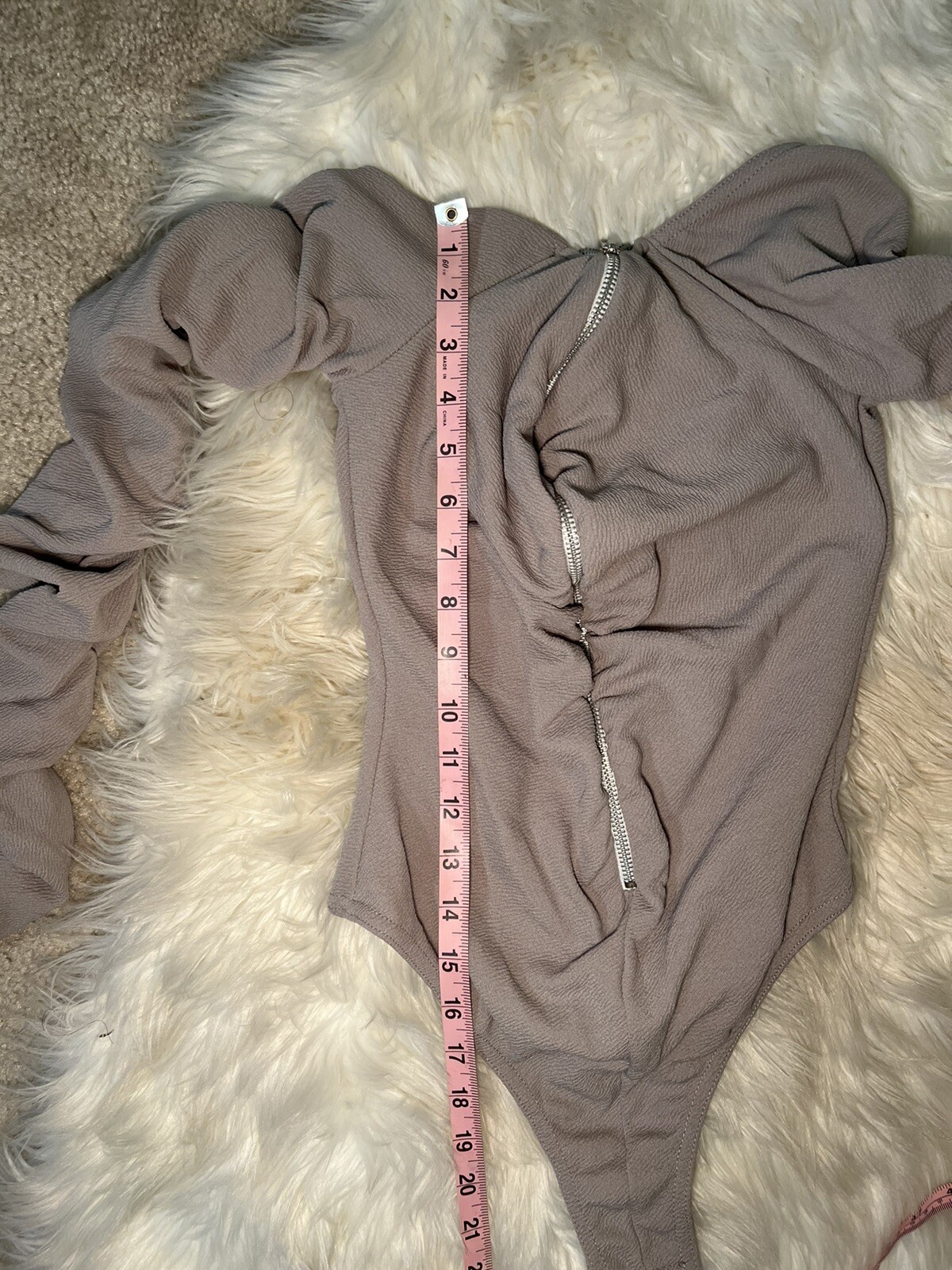 Pretty Little Thing Grey Bardot Zip Ruched Sleeve Bodysuit Size 6 image 6