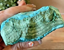 494g Malachite Freeform (Unpolished) 1.09lbs including Stand