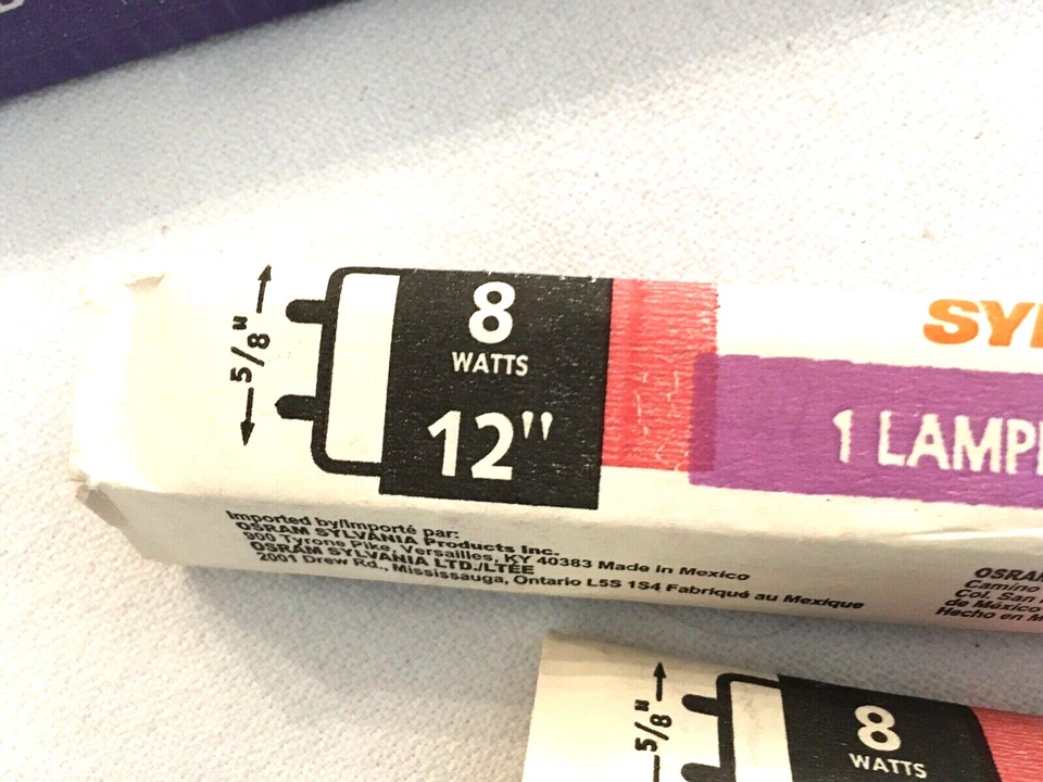 Sylvania T5 12” Floressent Bulbs & Damar T5 12” - Image 4 of 4