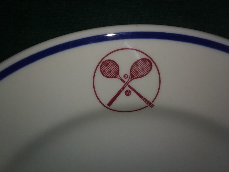 Vintage Racquet & Tennis Club NYC Syracuse China 1980 8.25" Luncheon Plate RARE