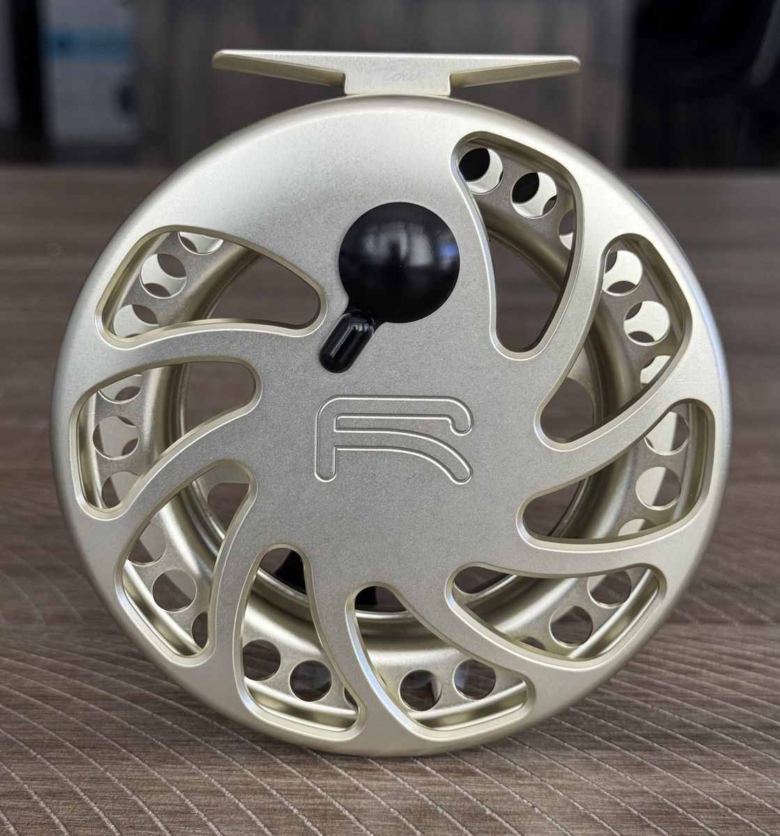reel shimano baitrunner Shimano Baitrunner D BTR12000D Spinning Reel