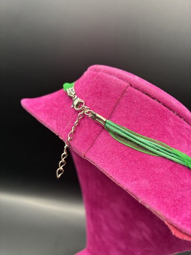 Murano Glass Style Heart Green - Green Cord & Ribbon Necklace 40cm Length - Picture 3 of 3