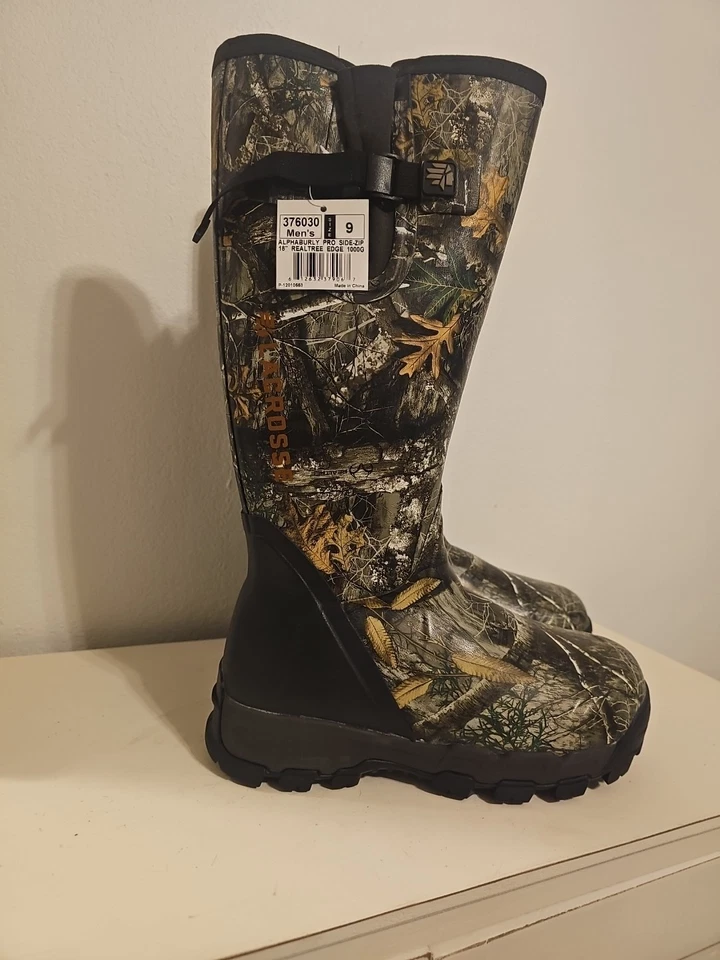 LaCrosse Alphaburly Pro Side-Zip 18" Mens Size 9 - Image 3 of 4