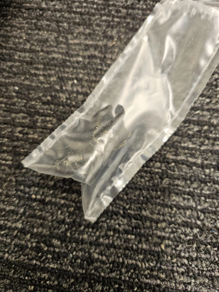 Conjunto de faros Hella 1AL 009 998 - 021 HLMP 90MM H9 12V 65W Foto 3 de 4