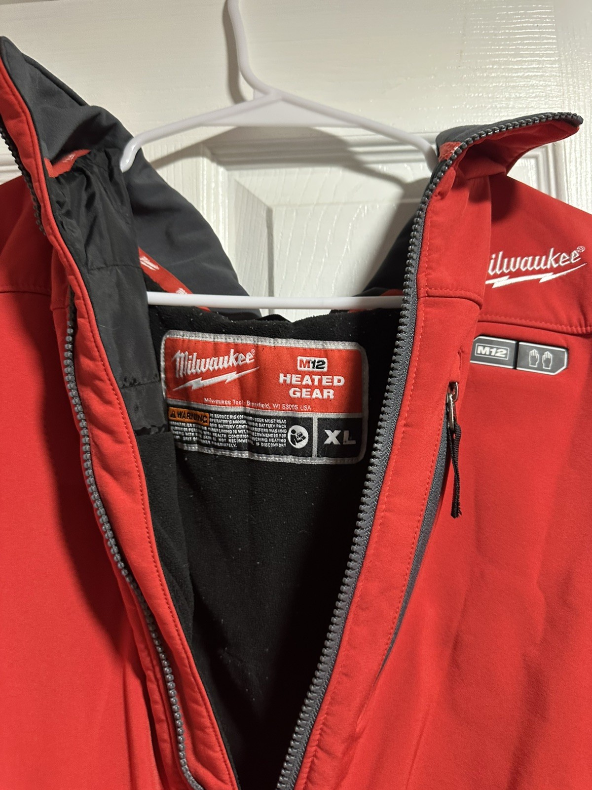 Milwaukee M12 Heated Jacket Mens Size L Toughshell Red No Battery or Charger