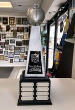 FANTASY FOOTBALL TROPHY PERPETUAL 8 YEAR RESIN FREE SHIP 16" TALL M-RF147A SM