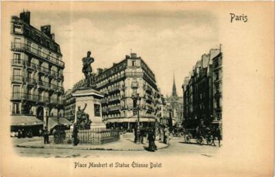 Postcard Paris 5th embossed Place Maubert. Statue Étienne Dolet (479573)
