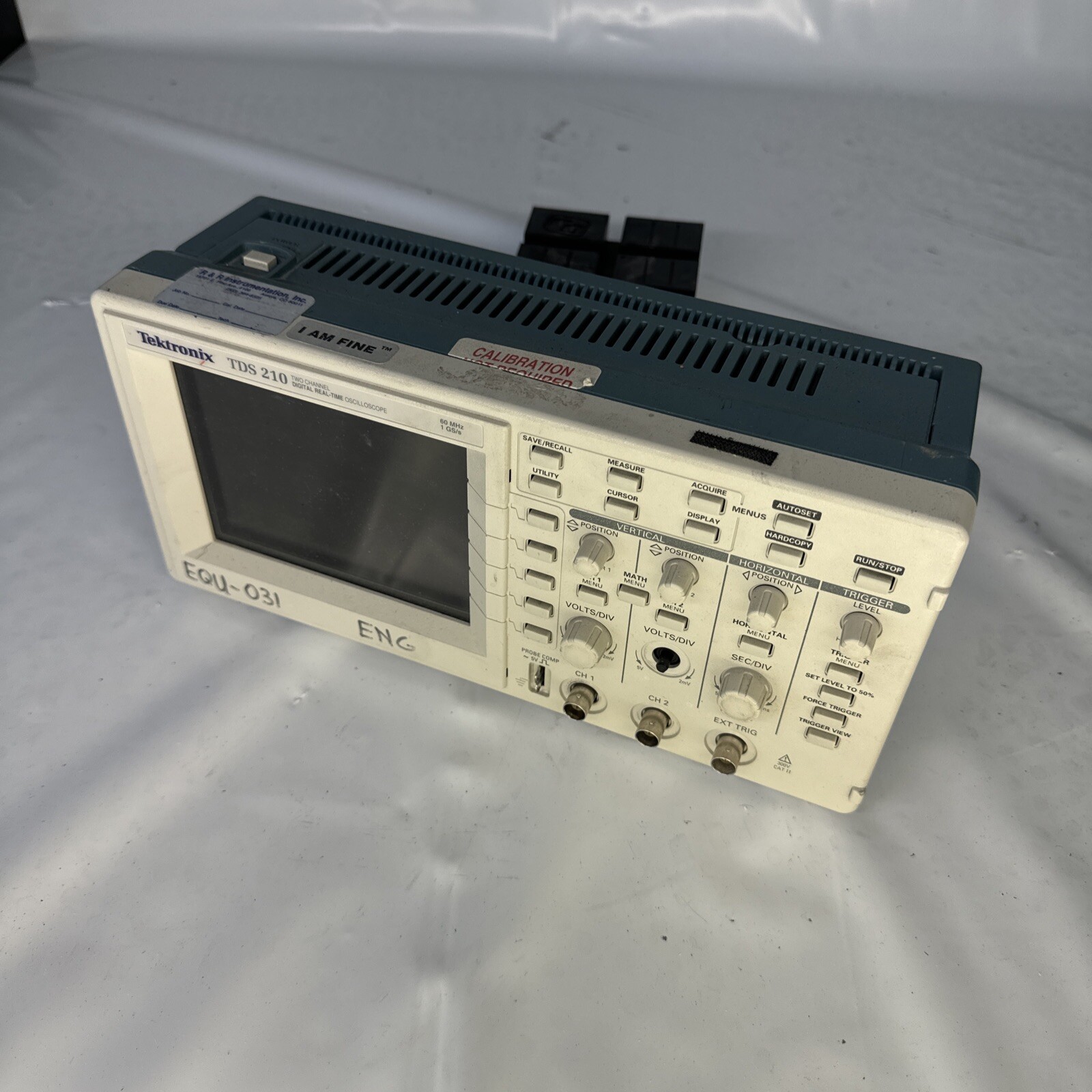 For Parts Tektronix TDS210 / Two Channel Digital Real-Time Oscilloscope