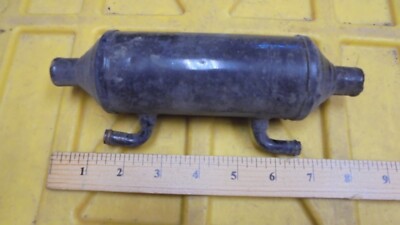 HEAT EXCHANGER  8''L   1/2'' WATER 3/8 OIL NEW SELLING AS USED DUE TO SHELF WEAR