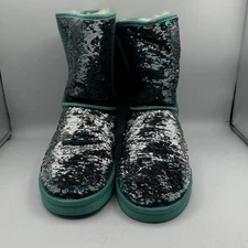 UGG Classic Short Mermaid Sequin Boots Silver Blue Red Women’s Size 8 1002978
