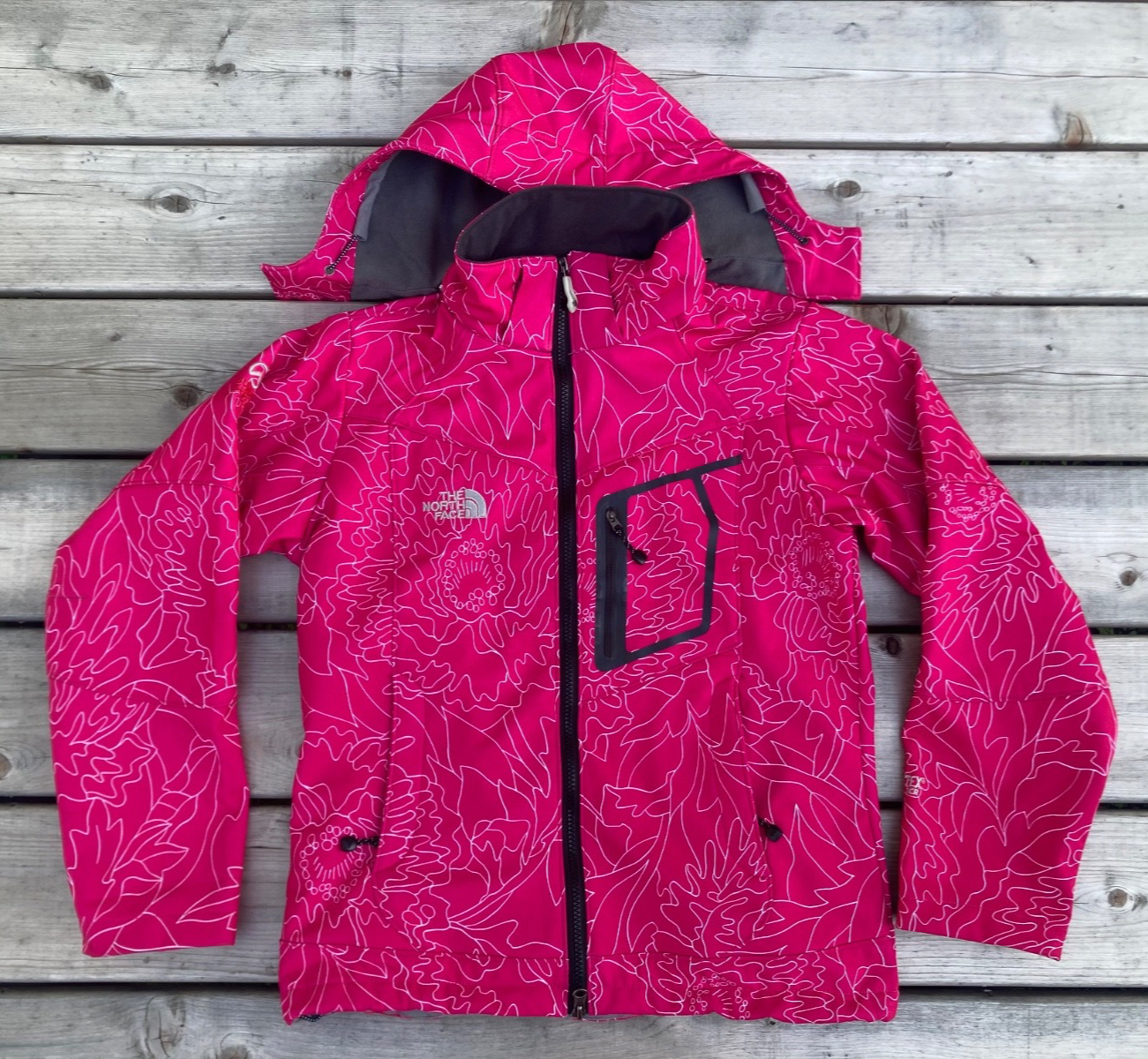 The North Face Summit Series fleece-lined softshell hooded jacket for women size M