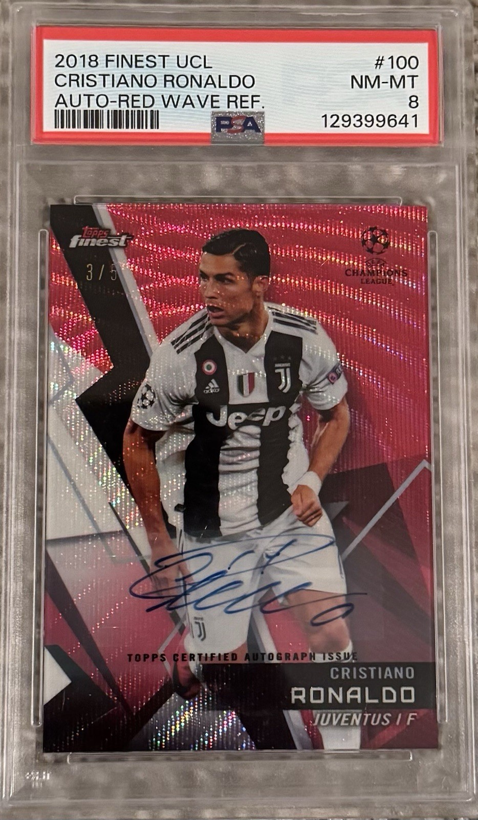 2018 Topps Finest UEFA Champions AU Red Wave REF Cristiano Ronaldo#/5 PSA 8