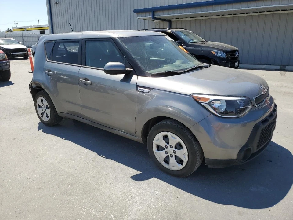 Tanque de combustible usado se adapta a: Kia Soul 2015 grado A Foto 4 de 4