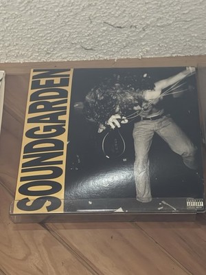 Louder than Love by Soundgarden (Record, 2016)
