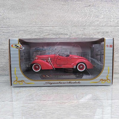 SIGNATURE - unbenutzt - 1:32 - Oldtimer: 1935 Auburn Speedster - OVP - #BY12150