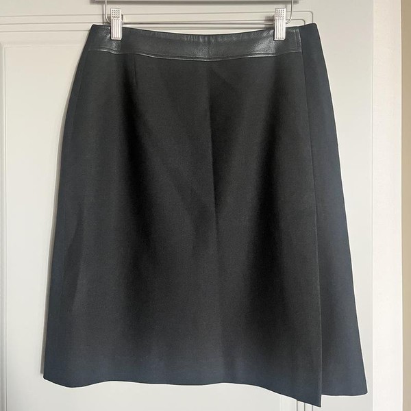 Women Akris Skirt Black Wool 42 / XL / 50