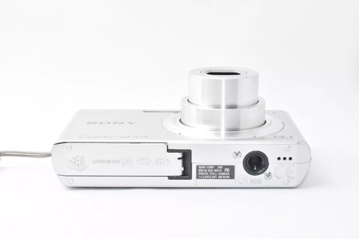 Silver Sony Cyber Shot DSC-W610 14.1MP 4.0x Optical Zoom CCD