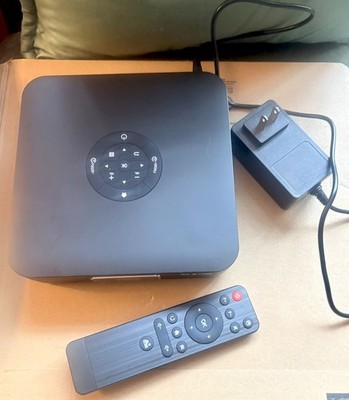 PreOwned 2000 lumens ALEENK Technologies 3D Smart TV Portable Projector K1 