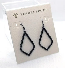 New Kendra Scott Sophia Drop Earrings in black Gunmetal