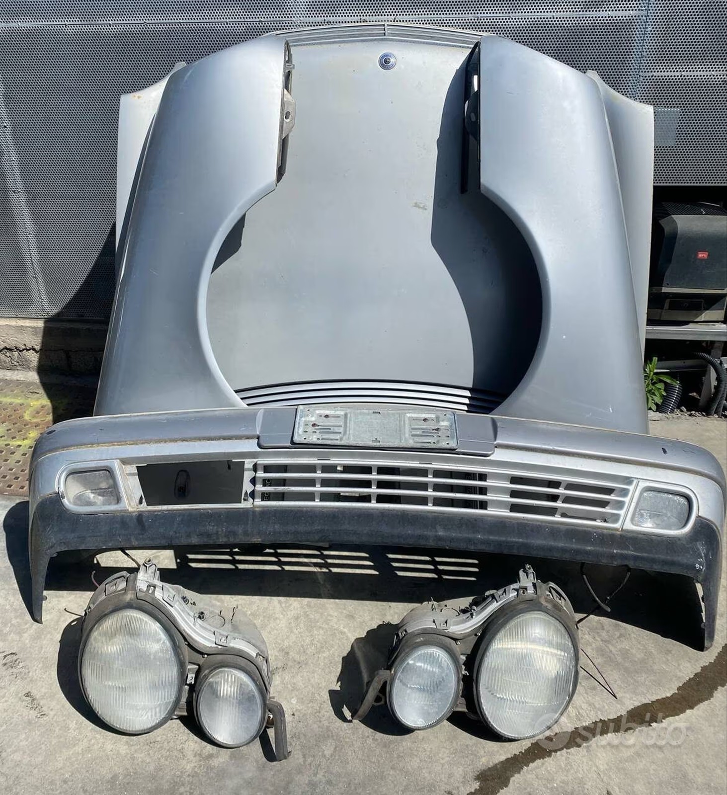 Muso musata completa Mercedes Classe E W210 2.5D 1995