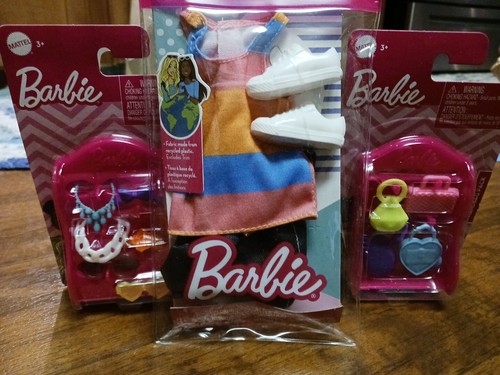 Lot Of 3 Barbie Doll Fashion Accessories Headband Pack & Handbag Pack - Picture 2 of 11