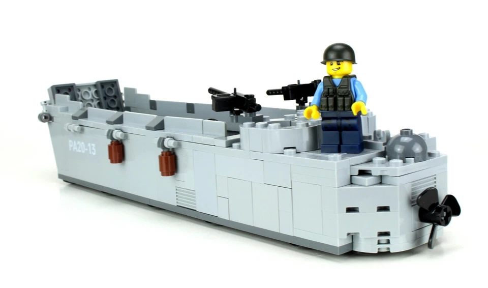 LCVP Higgins Boat WW2 Landing World War 2 Complete Set made w/ real LEGO® bricks - Image 4 of 4
