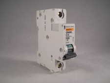 Merlin Gerin MCB 32 Amp Single Pole Breaker Type C 32A Multi9 C60HC132 25648