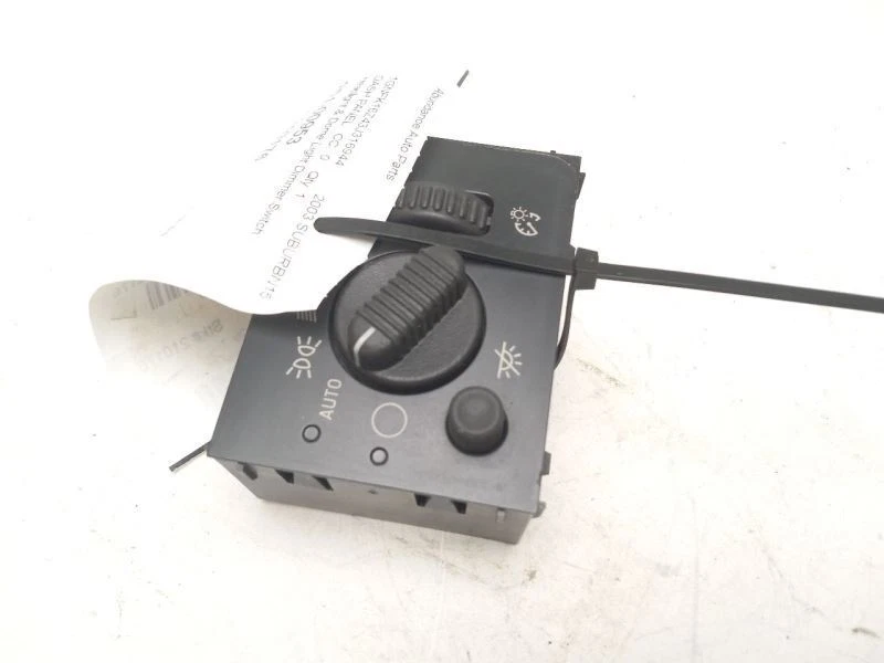 Chevrolet Avalanche 1500 2003 faros cúpula luz regulador interruptor OEM 40399 Foto 4 de 4