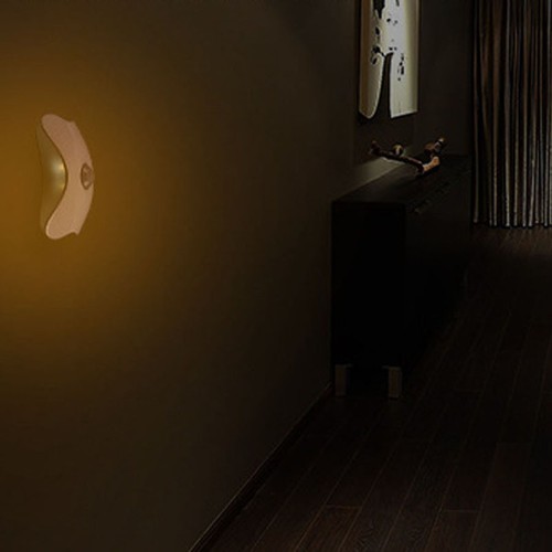 USB FOUR-LEAF CLOVER LED Energy Saving Light Control Body Sensors Nightlight NEW - Picture 5 of 10