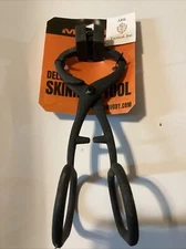 Big Game Deluxe Skinning Tool w/ Large Gripping Teeth/Scissor CR78-V